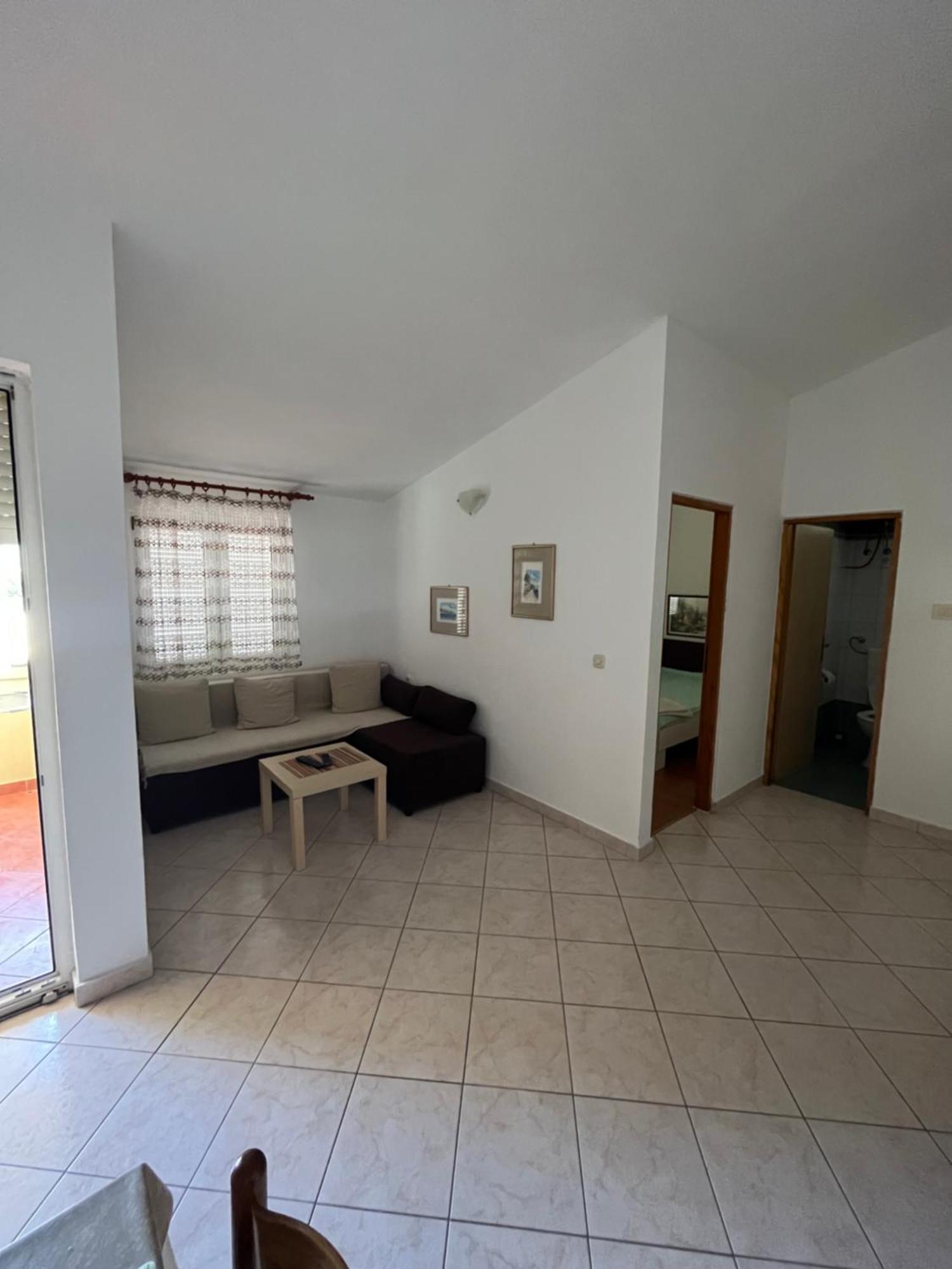 Apartments And Rooms Markovski Palit Exterior photo