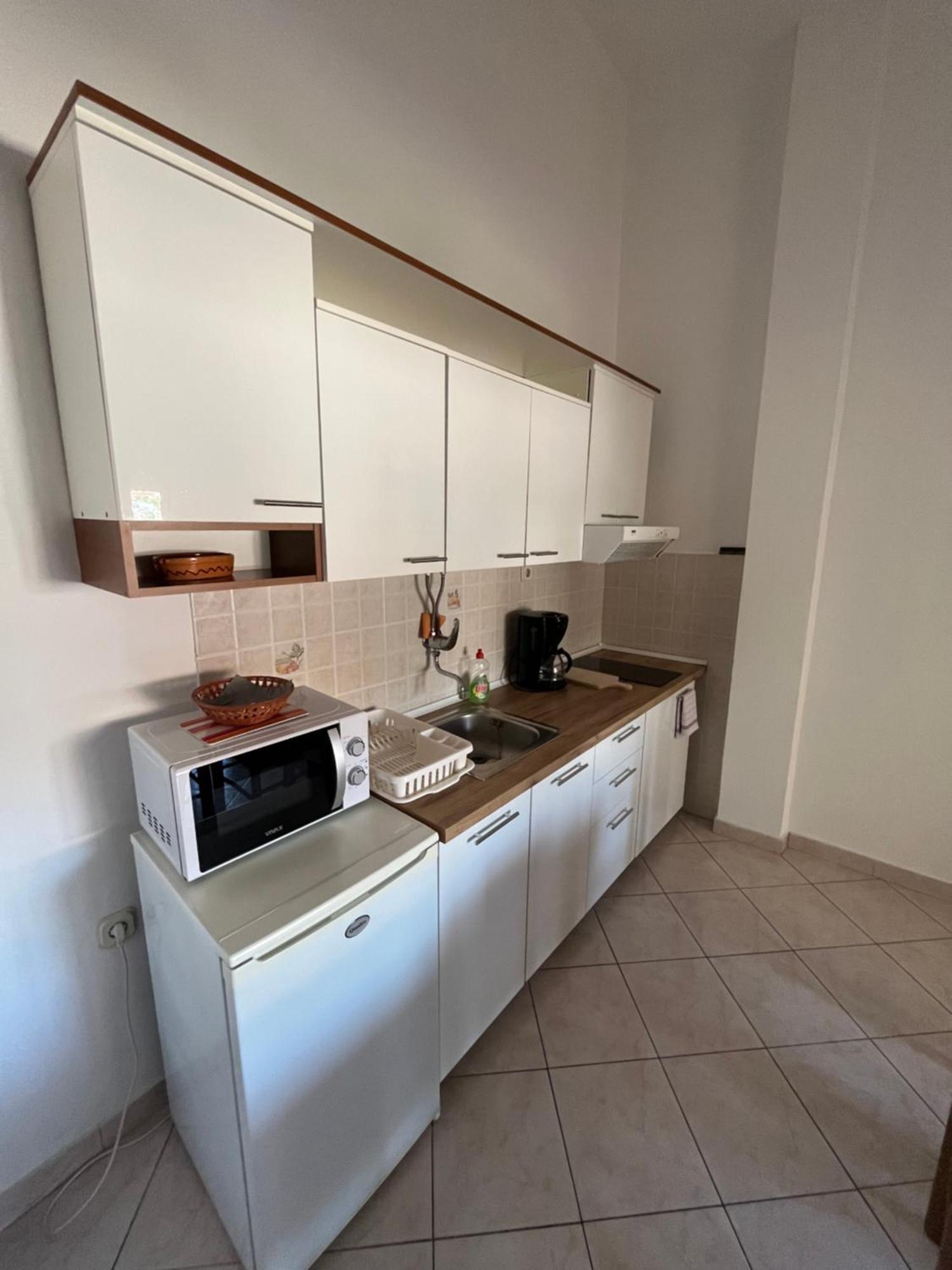 Apartments And Rooms Markovski Palit Exterior photo