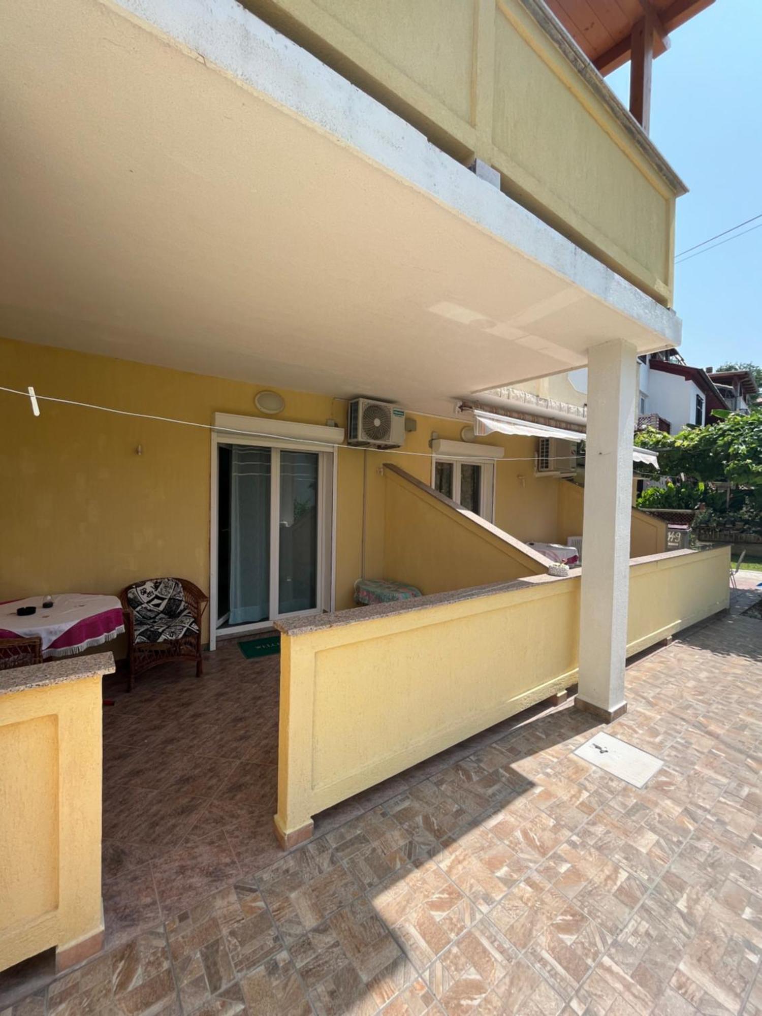 Apartments And Rooms Markovski Palit Exterior photo