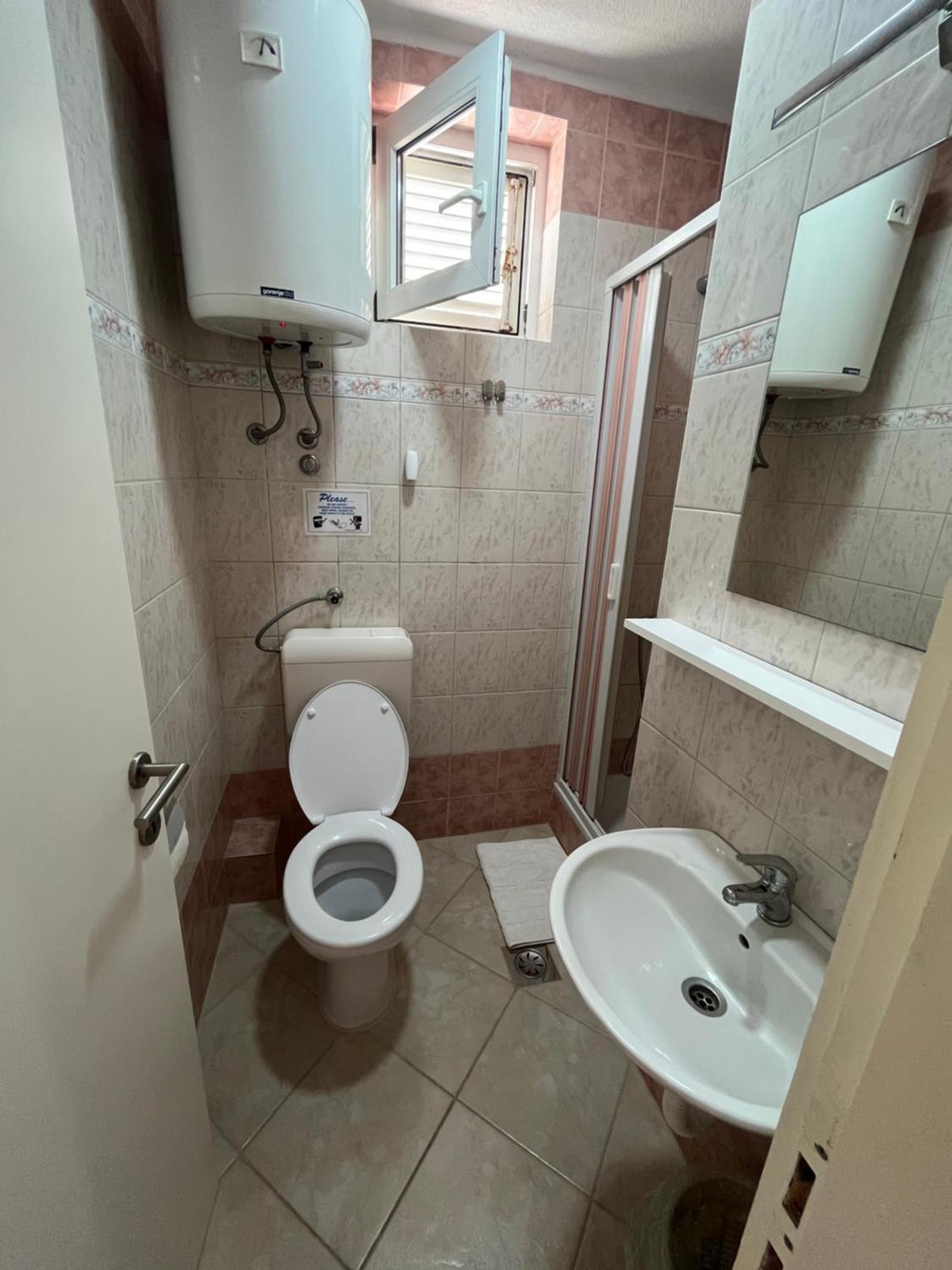Apartments And Rooms Markovski Palit Exterior photo